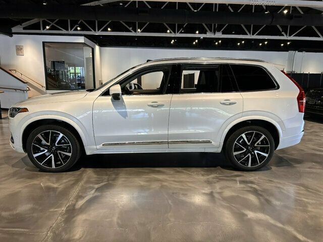 Used 2023 Volvo XC90 B6 Plus w/ Protection Package Premier AWD/4WD image 2