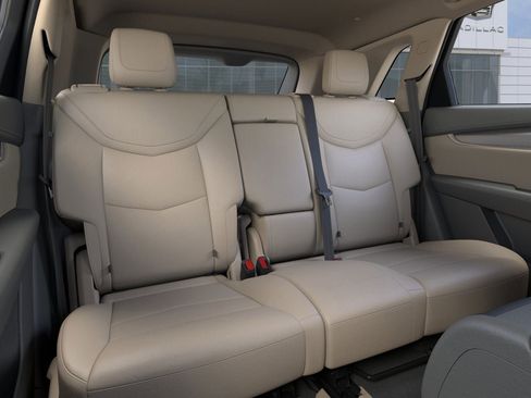 New 2026 Cadillac XT5 Premium Luxury w/ Driver Assist Package image 17