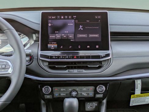 New 2026 Jeep Compass Latitude w/ Sun and Sound Group image 19