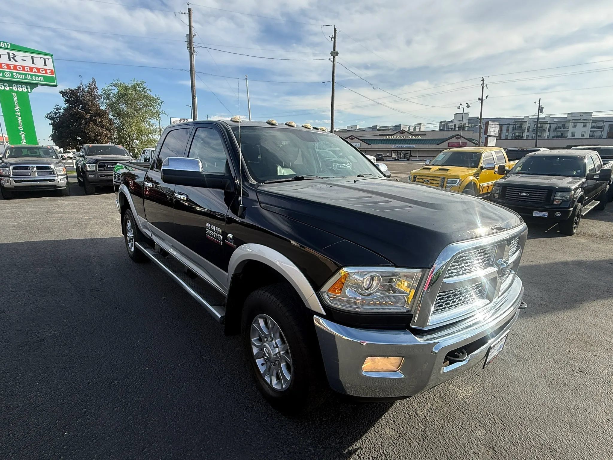 Used 2014 RAM 3500 Laramie AWD/4WD image 7