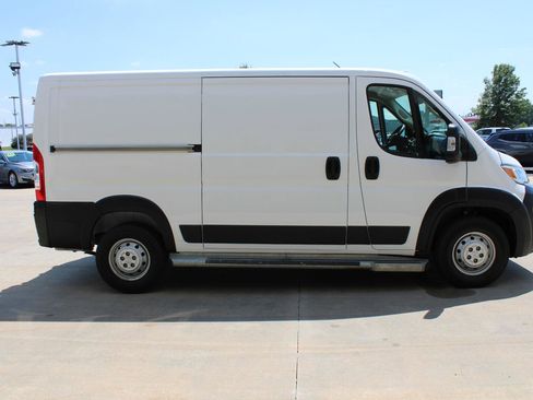 Used 2023 RAM ProMaster 2500 image 6