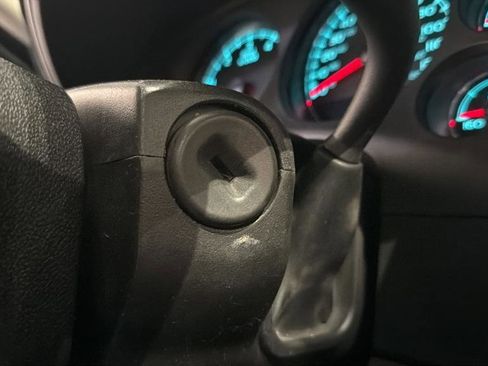 Used 2014 Chevrolet Tahoe LT w/ Luxury Package image 24