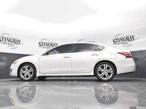Used 2014 Nissan Altima 3.5 SL FWD image 32