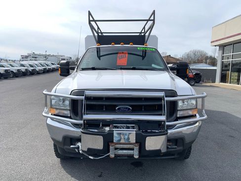 Used 2003 Ford F350 162 W.B. 4D image 2