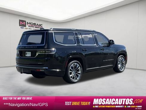 Used 2022 Jeep Grand Wagoneer Series II w/ Premium Group II AWD/4WD image 7