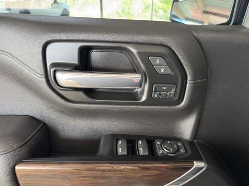 Used 2019 GMC Sierra 1500 SLT image 21