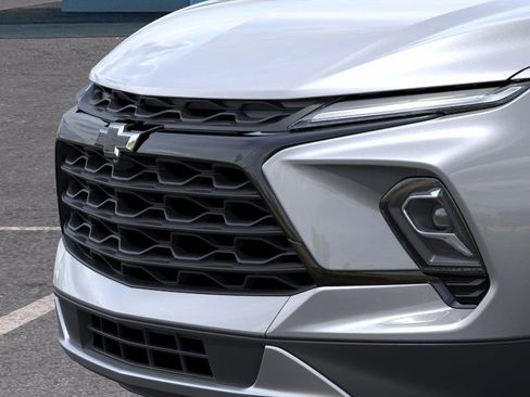 New 2026 Chevrolet Blazer LT w/ Midnight/Sport Edition FWD image 13