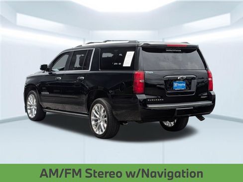 Used 2019 Chevrolet Suburban Premier w/ Premier Plus Edition AWD/4WD image 3