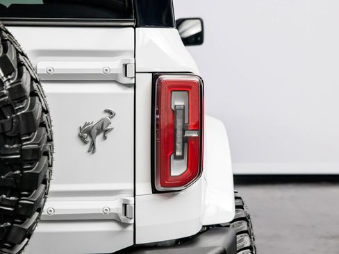 Used 2025 Ford Bronco Outer Banks w/ Sasquatch Package image 20