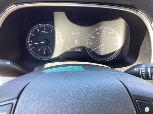 Used 2020 Hyundai Tucson AWD image 14