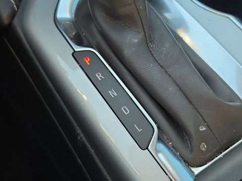 Used 2025 Chevrolet Blazer LT image 28