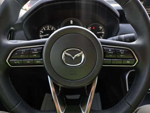 Used 2025 MAZDA CX-90 3.3 Turbo w/ Select Package AWD/4WD image 33