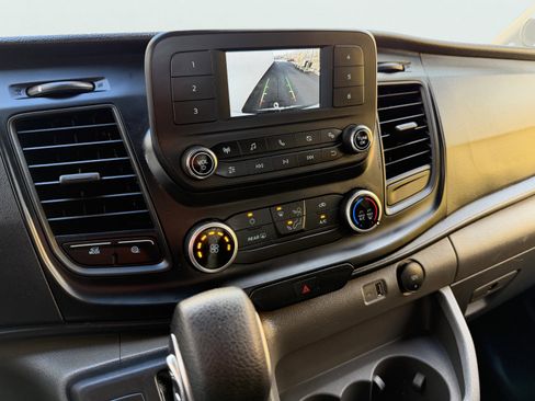 Used 2023 Ford Transit 250 Medium Roof image 5