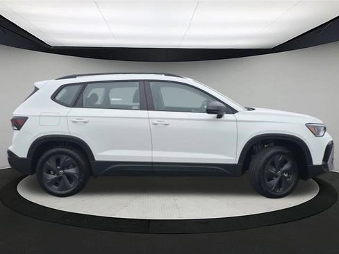 New 2026 Volkswagen Taos S FWD image 8