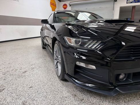 Used 2015 Ford Mustang GT Premium RWD image 14