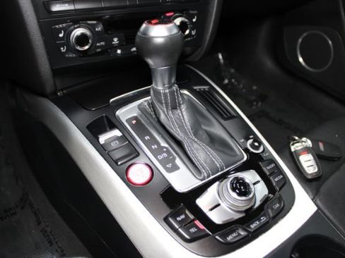 Used 2015 Audi S5 Prestige w/ Prestige Package image 13