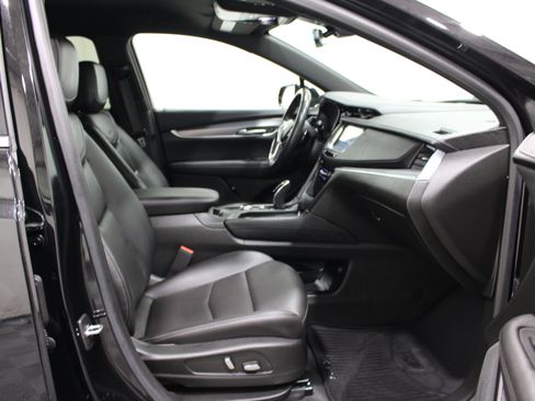 Certified 2023 Cadillac XT5 Luxury AWD/4WD image 28