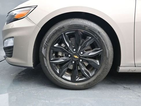 Used 2024 Chevrolet Malibu LT FWD image 18