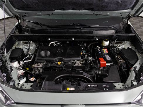 Used 2021 Toyota RAV4 XLE Premium image 47