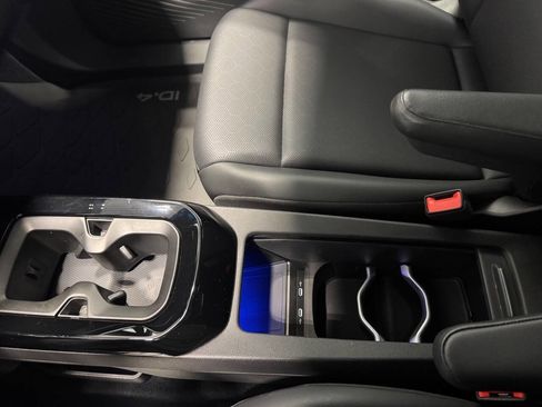 Used 2021 Volkswagen ID.4 Pro S w/ Gradient Package image 48