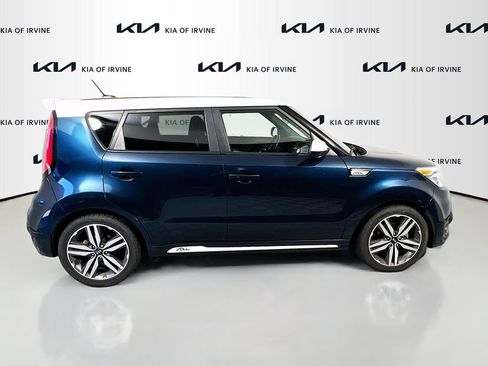 Used 2018 Kia Soul + FWD image 9