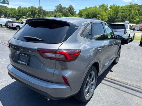 Used 2024 Ford Escape ST-Line FWD image 19