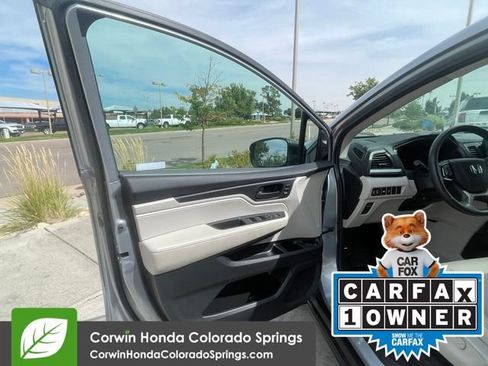 Used 2025 Honda Odyssey EX-L image 13