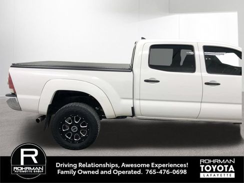 Used 2015 Toyota Tacoma 4x4 Double Cab w/ SR5 Package image 8