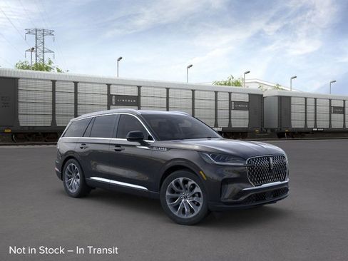 New 2025 Lincoln Aviator AWD w/ Equipment Group 101A image 7