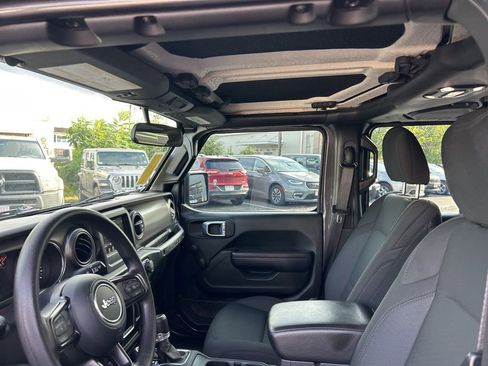 Certified 2022 Jeep Wrangler Unlimited Sport image 38