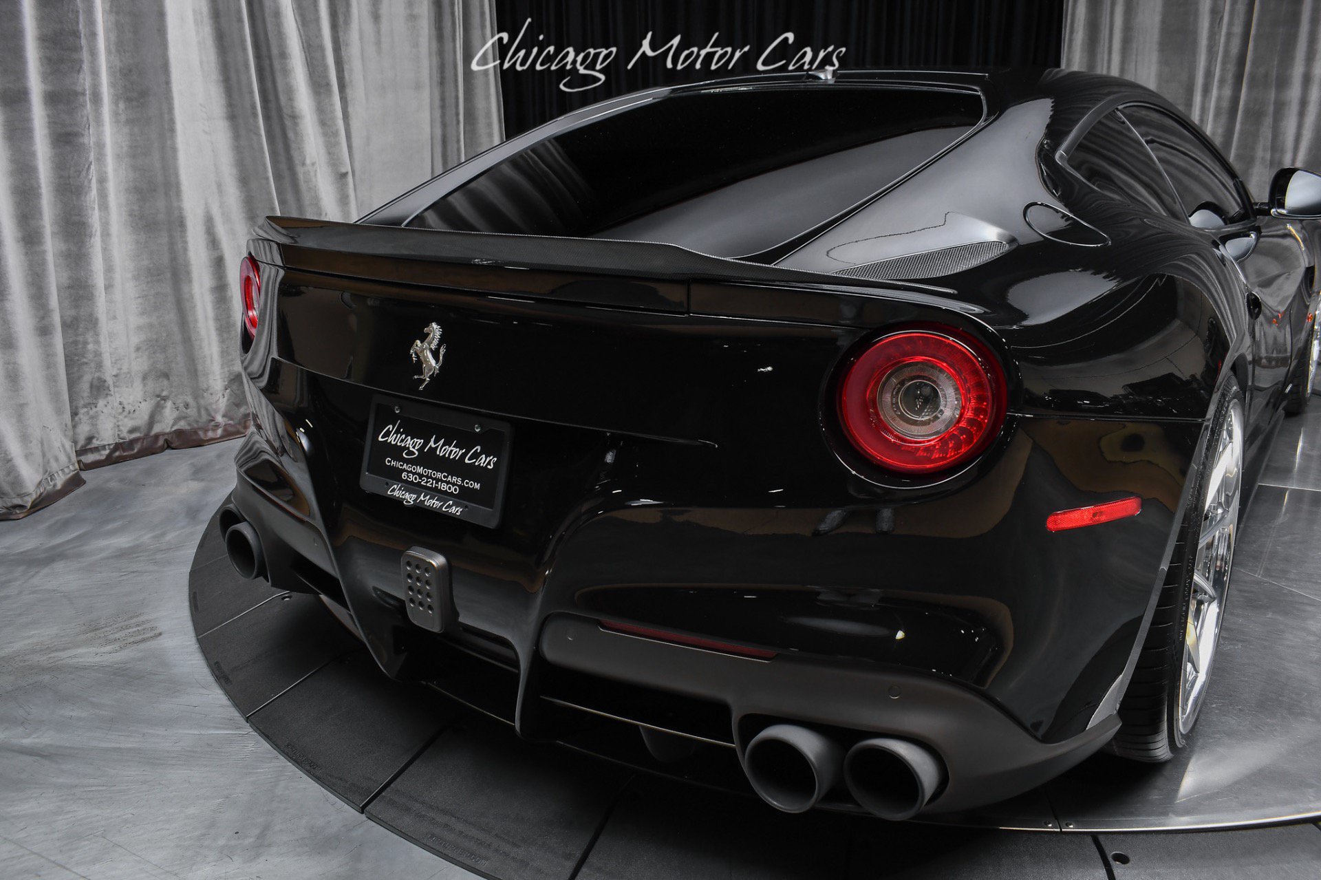 Used 2013 Ferrari F12 Berlinetta RWD image 29