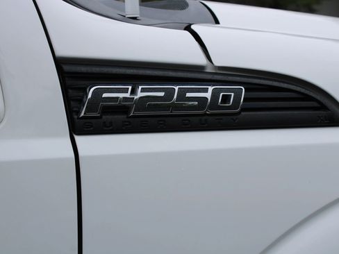 Used 2016 Ford F250 XL RWD image 21