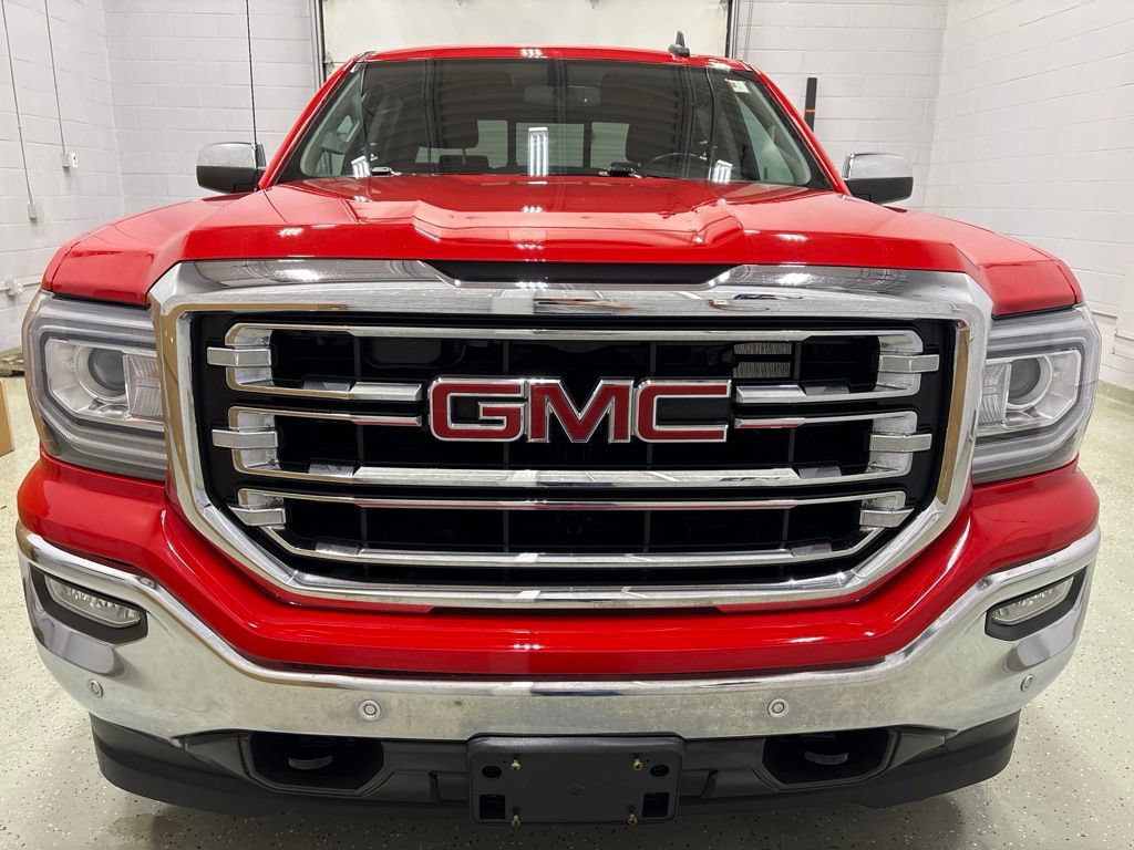Used 2018 GMC Sierra 1500 SLT w/ SLT Premium Package AWD/4WD image 10