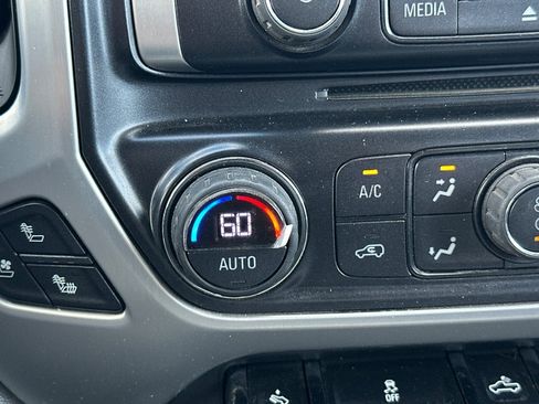 Used 2016 GMC Sierra 3500 SLT w/ Duramax Plus Package image 27