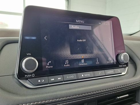 Used 2023 Nissan Rogue SV FWD image 15