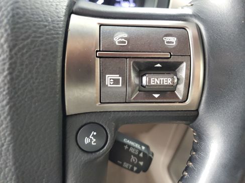 Used 2015 Lexus GX 460 image 24