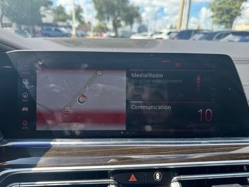 Used 2020 BMW X5 xDrive40i w/ Parking Assistance Package AWD/4WD image 19