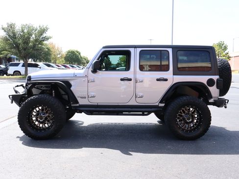 Used 2020 Jeep Wrangler Unlimited Sport AWD/4WD image 31