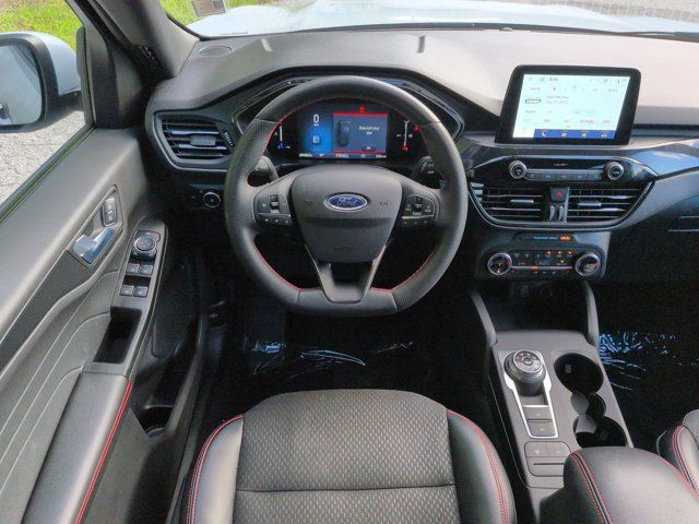 Used 2025 Ford Escape ST-Line Select AWD/4WD image 15