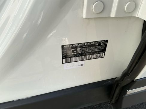 Used 2023 Mercedes-Benz GLA 250 SUV image 26