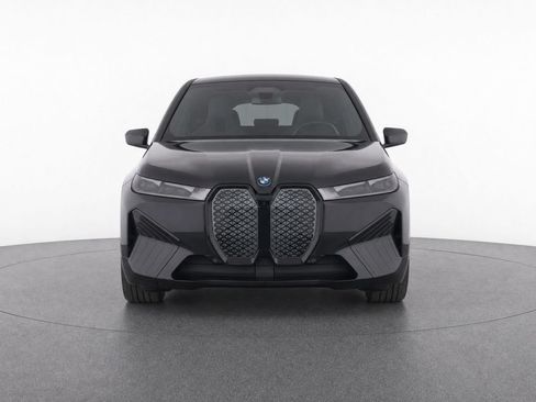 Used 2024 BMW iX xDrive50 w/ Sport Package AWD/4WD image 35