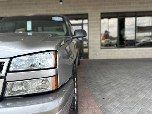Used 2006 Chevrolet Silverado 1500 LT w/ Light Duty Power Package RWD image 24