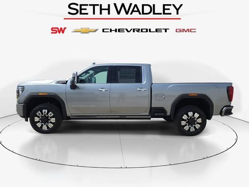 New 2026 GMC Sierra 2500 Denali w/ Denali Reserve Package image 4