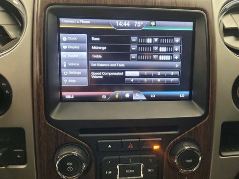 Used 2014 Ford F150 Lariat w/ Equipment Group 502A Luxury AWD/4WD image 25