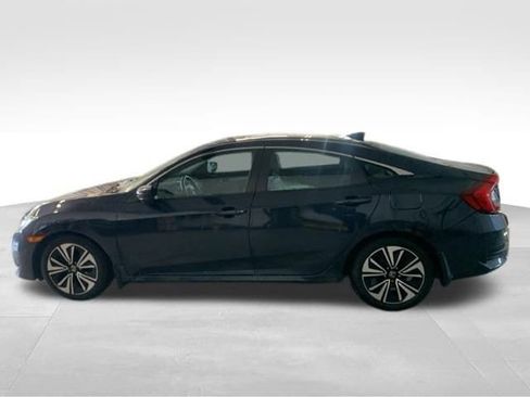 Used 2018 Honda Civic EX-T image 2