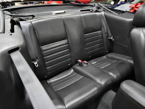 Used 2004 Ford Mustang GT RWD image 33