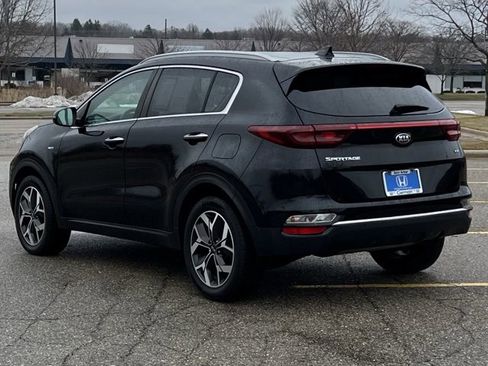 Used 2020 Kia Sportage EX image 5