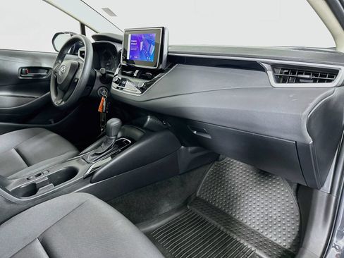 Used 2023 Toyota Corolla LE FWD image 28