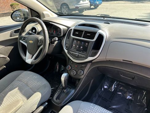Used 2020 Chevrolet Sonic LT FWD image 20