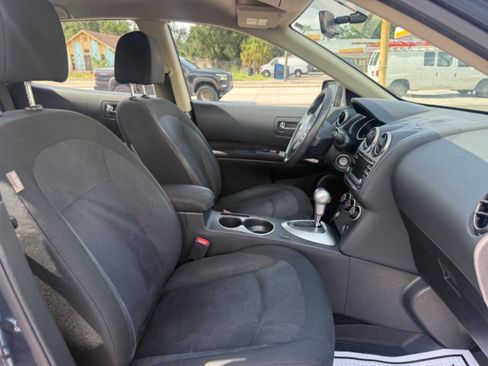 Used 2015 Nissan Rogue S w/ Convenience Package FWD image 16